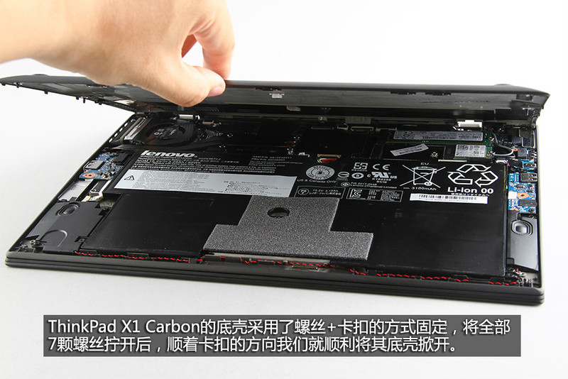 经典元素集于一身 ThinkPad X1C拆解图赏
