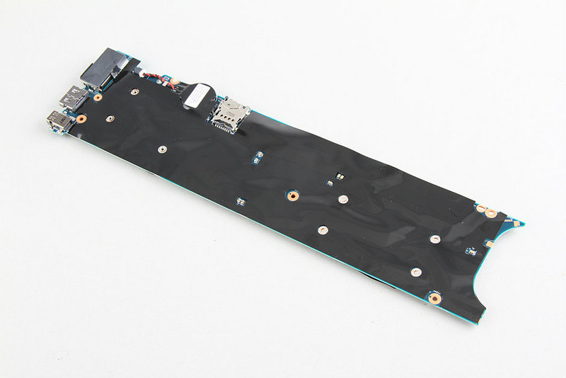 经典元素集于一身 ThinkPad X1C拆解图赏