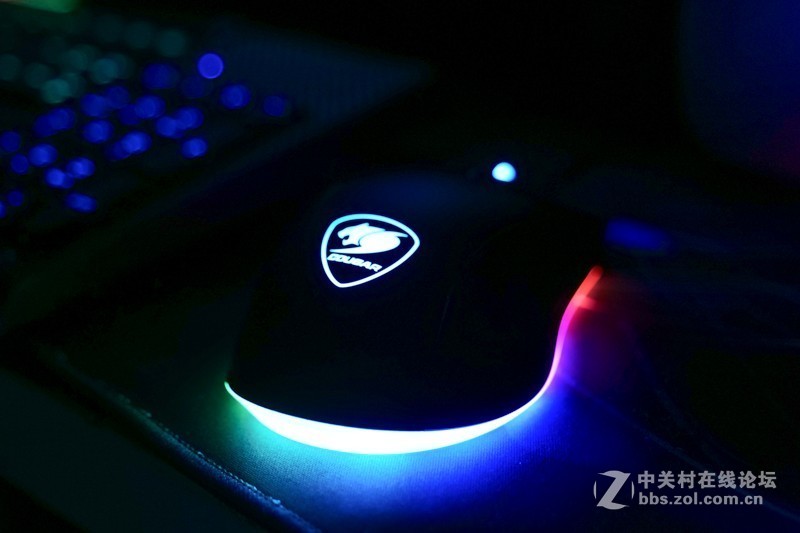 免驱动的中小手型神器：开箱骨伽SURPASSION ST游戏鼠标