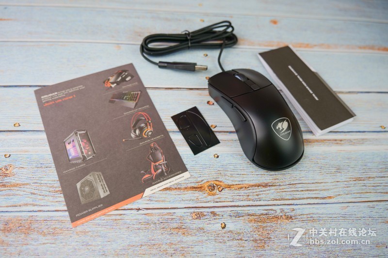 免驱动的中小手型神器：开箱骨伽SURPASSION ST游戏鼠标