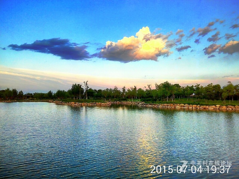 手机当做相机用，出门不必再带相机了