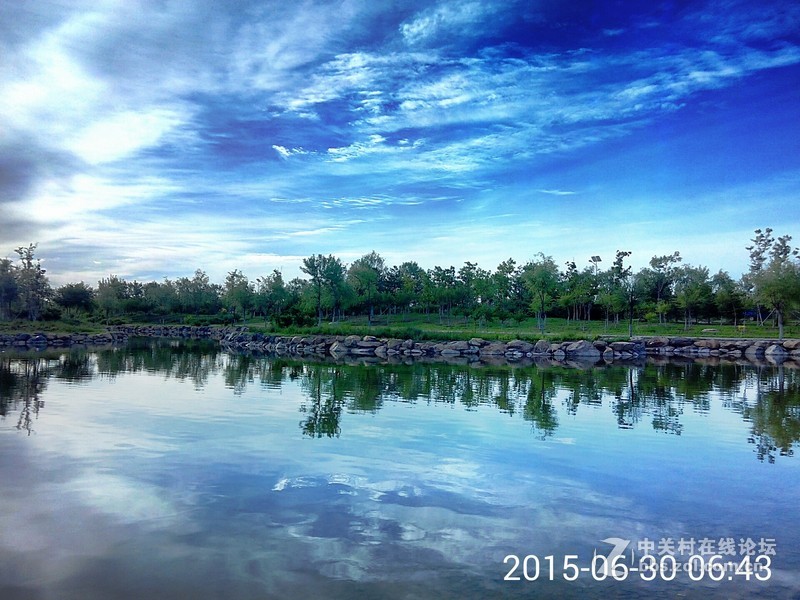 手机当做相机用，出门不必再带相机了