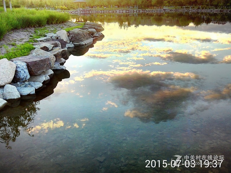 手机当做相机用，出门不必再带相机了