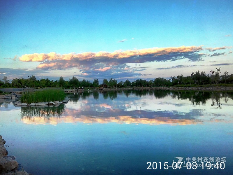 手机当做相机用，出门不必再带相机了