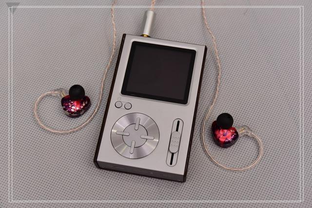 #音频外设# 至纯至净！身临其境！—徕声RT-3三单元圈铁HIFI耳机体验记