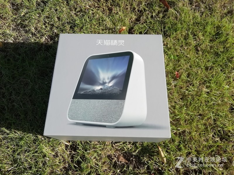 天猫精灵CC-听话的带屏天猫精灵