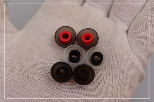 #音频外设# 至纯至净！身临其境！—徕声RT-3三单元圈铁HIFI耳机体验记