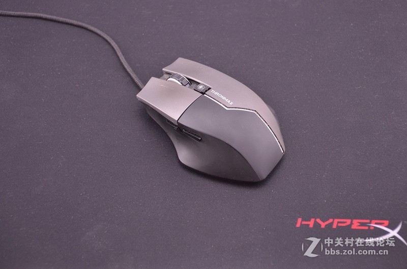 4mm厚度超赞感觉 金士顿HyperX FURY鼠标垫开箱简测