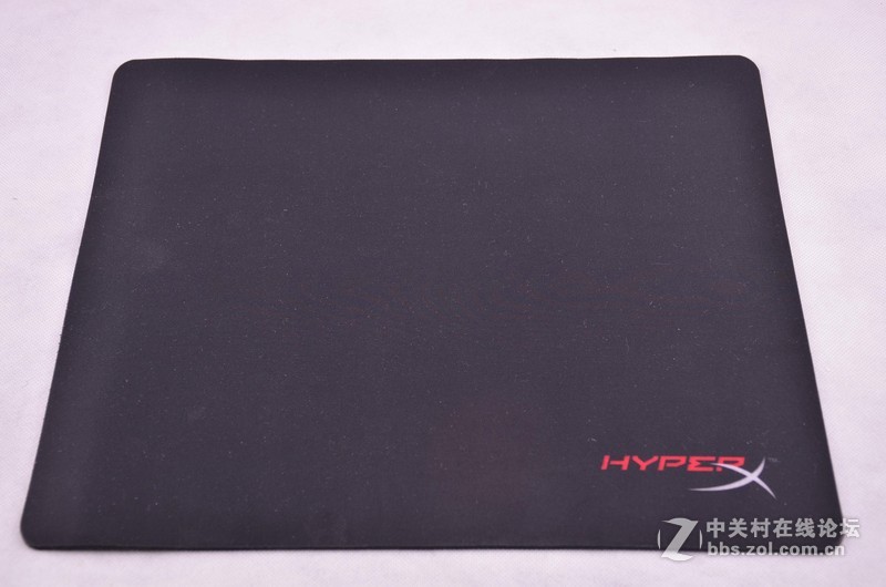 4mm厚度超赞感觉 金士顿HyperX FURY鼠标垫开箱简测