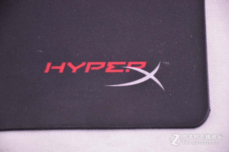 4mm厚度超赞感觉 金士顿HyperX FURY鼠标垫开箱简测