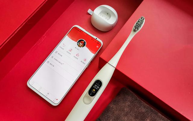 AI洁齿看得见，带彩屏和陀螺仪的电动牙刷：Oclean X体验