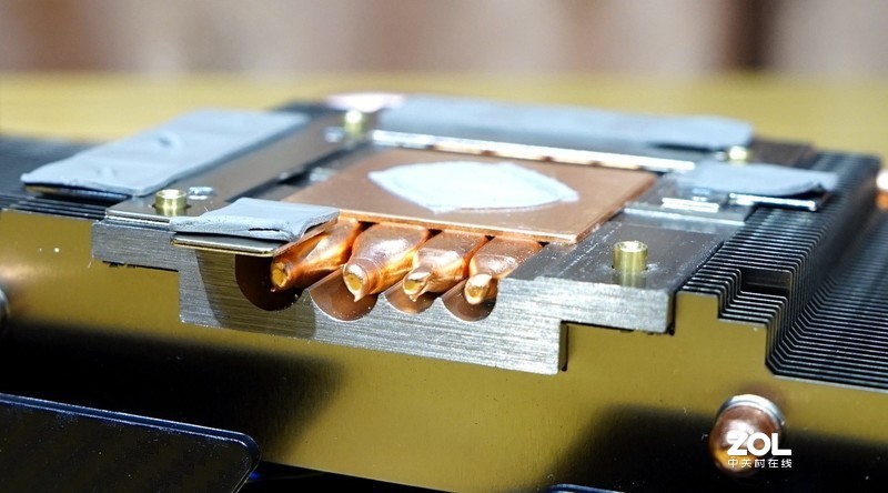 千元显卡如何选——XFX RX590 GME 8G黑狼版vs GTX1650 SUPER对比详测