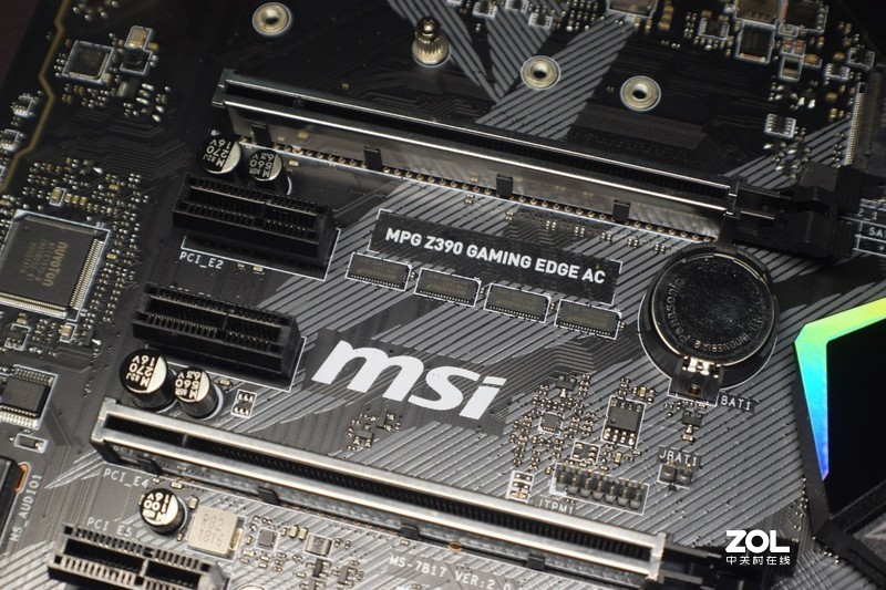 重回微星主板怀抱，微星Z390 Gaming Edge AC刀锋版装机点评