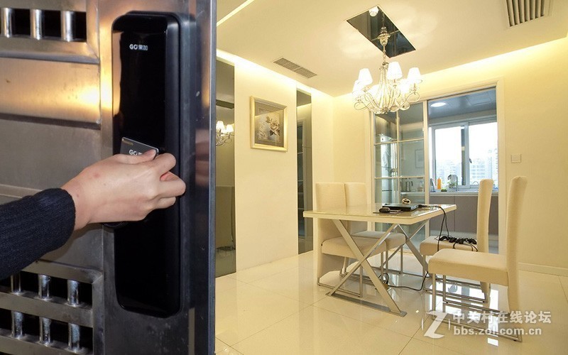 甩掉钥匙，智享科技，出门更放心