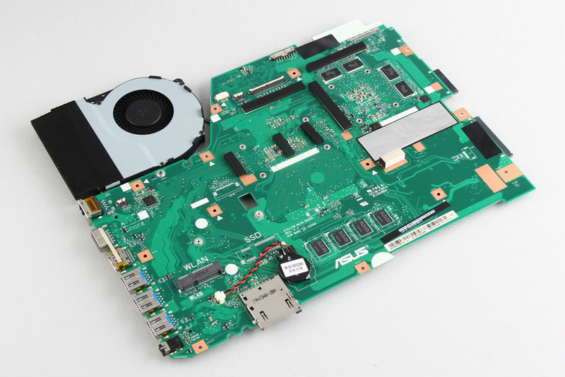 内涵丰富的大块头！华硕K751L拆解图赏