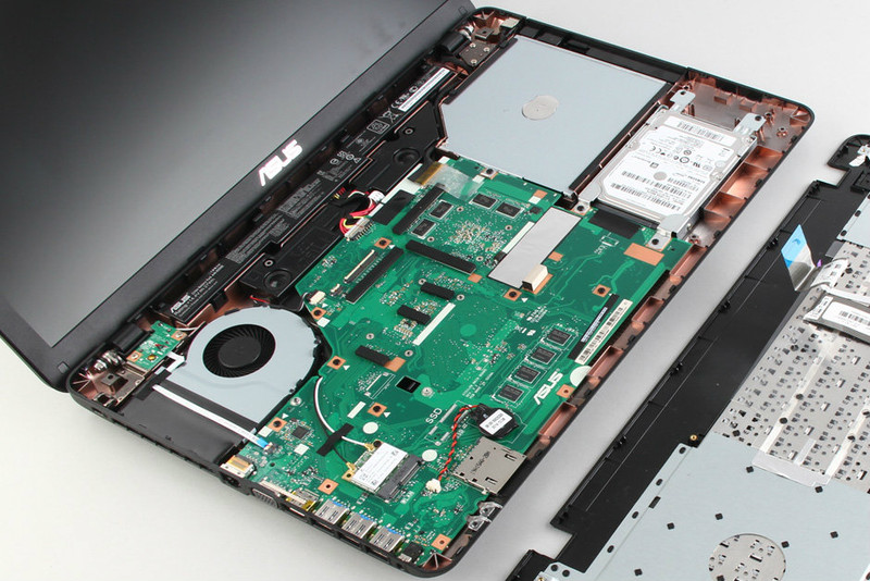 内涵丰富的大块头！华硕K751L拆解图赏