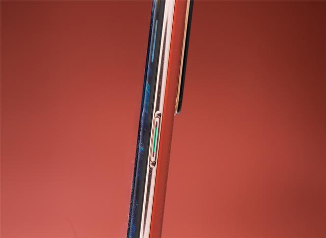 10亿色彩屏幕，120Hz高刷新率！这款手机爽得你浑身鸡皮疙瘩！