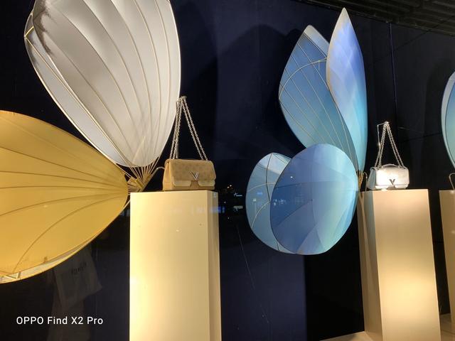 10亿色彩屏幕，120Hz高刷新率！这款手机爽得你浑身鸡皮疙瘩！