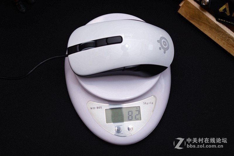 颜值很高、分量只有80g，赛睿Rival106鼠标开箱