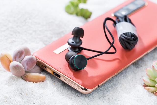 10亿色彩屏幕，120Hz高刷新率！这款手机爽得你浑身鸡皮疙瘩！