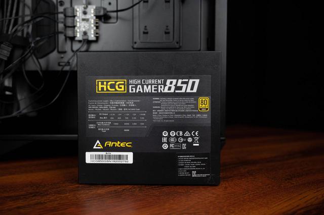 重燃桌面RGB，红龙套装全新中塔机箱MPG GUNGNIR 110R