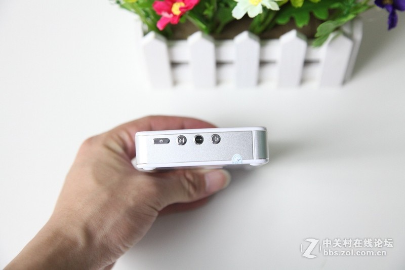 移动的电影院是这样滴