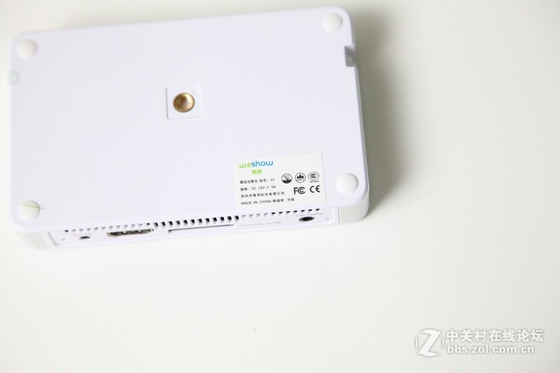 移动的电影院是这样滴