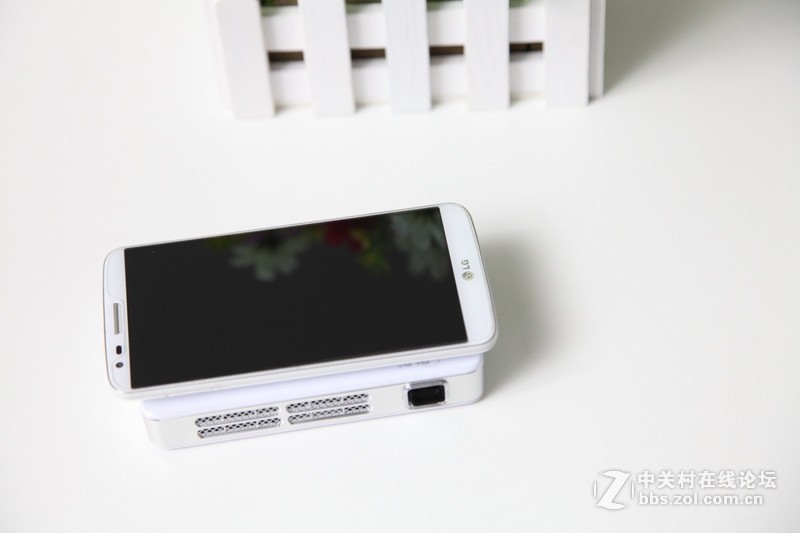 移动的电影院是这样滴