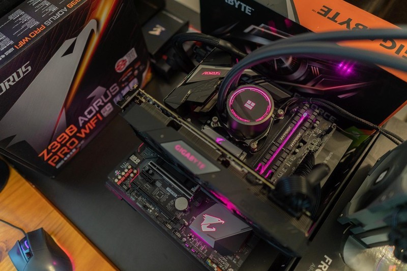 无需发票质保四年，技嘉 Z390 AORUS PRO WIFI 主板开箱测试