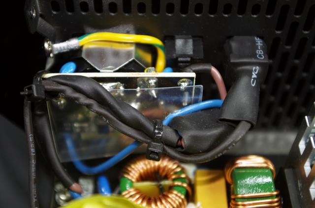 青出于蓝而胜于蓝，安钛克 HCG-X1000W，玫瑰金电源一探究竟