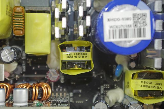 青出于蓝而胜于蓝，安钛克 HCG-X1000W，玫瑰金电源一探究竟