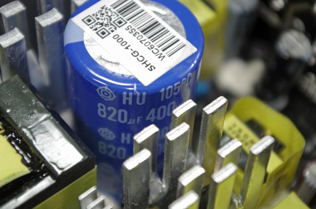 青出于蓝而胜于蓝，安钛克 HCG-X1000W，玫瑰金电源一探究竟