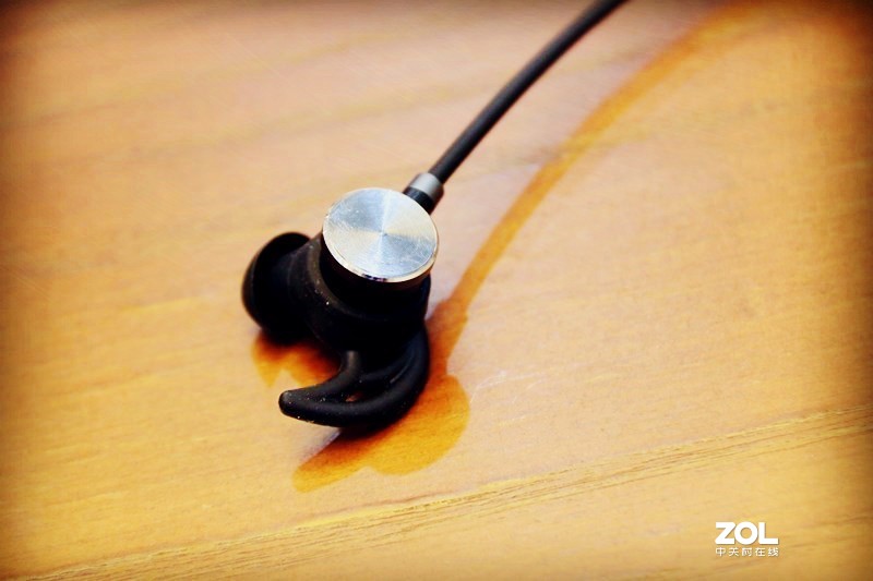 羽量化的灵魂歌者—Nank南卡 S2颈挂式蓝牙耳机体验