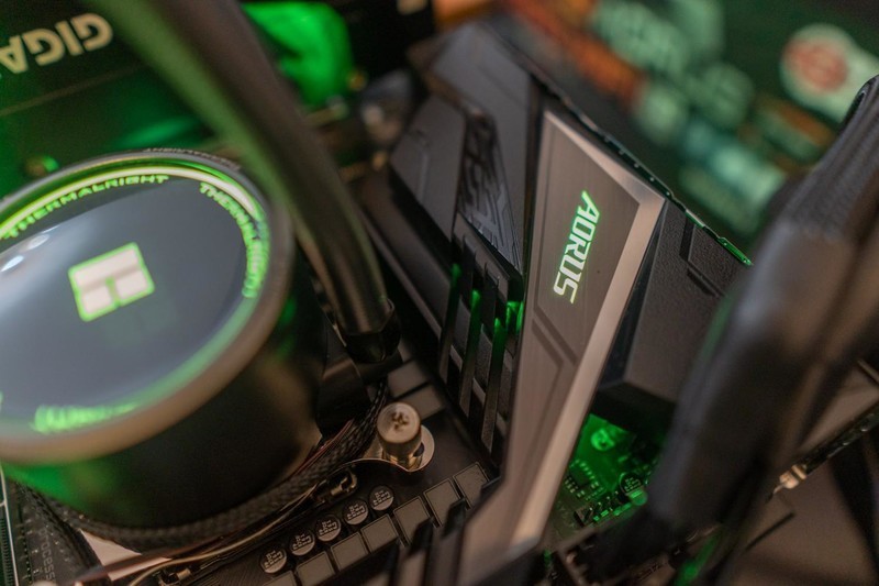 无需发票质保四年，技嘉 Z390 AORUS PRO WIFI 主板开箱测试