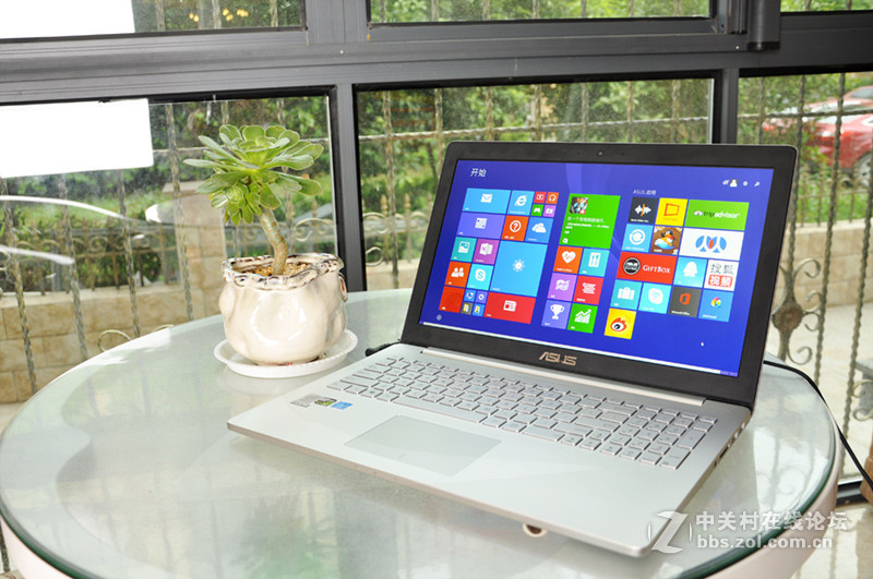 华硕ZenBook Pro UX501 开箱初体验！