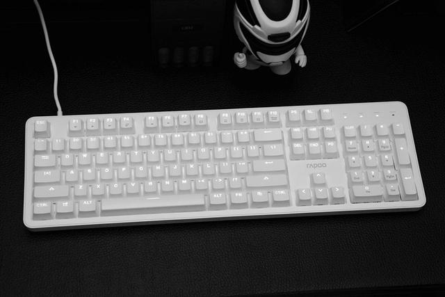 便宜、耐用、好看，或许这样的办公机械键盘才会让BOSS为你买单