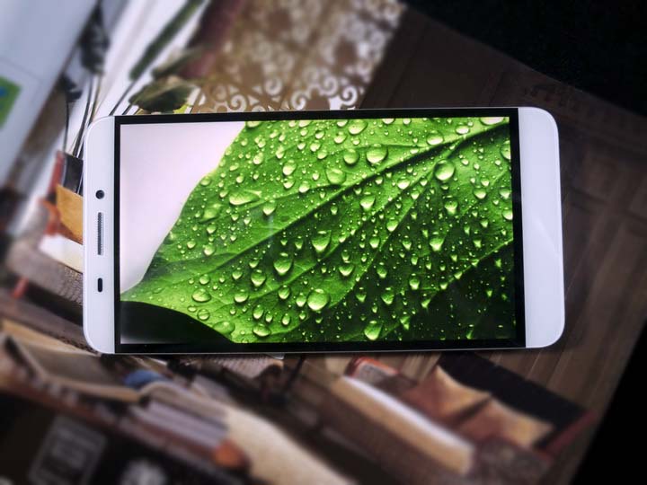 【乐视超级手机1---创新之美，令人窒息】屏幕