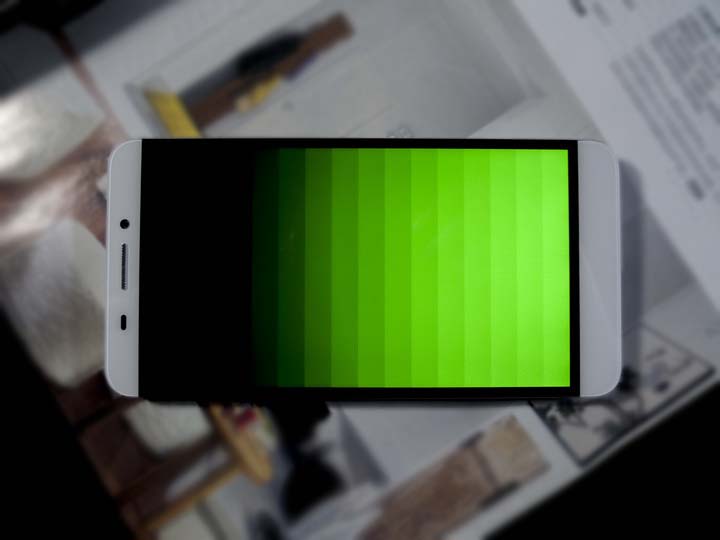 【乐视超级手机1---创新之美，令人窒息】屏幕