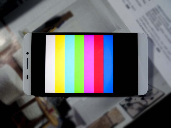 【乐视超级手机1---创新之美，令人窒息】屏幕