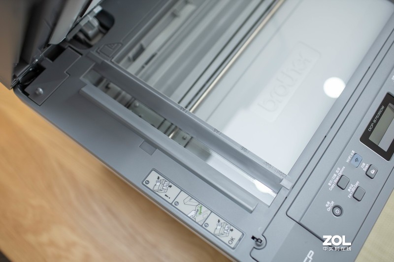 疫情下在家如何从容面对工作压力，高效工具让你事半功倍——兄弟DCP-B7535DW一体机