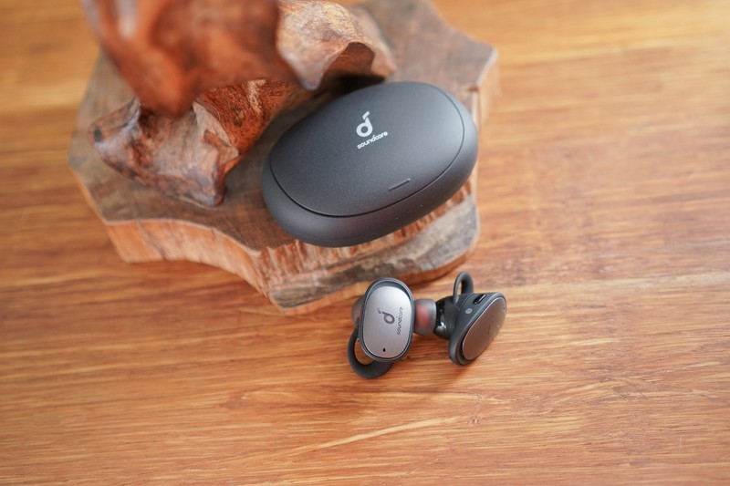 Soundcore Liberty 2 Pro 体验：音质再升级，32 小时超长续航