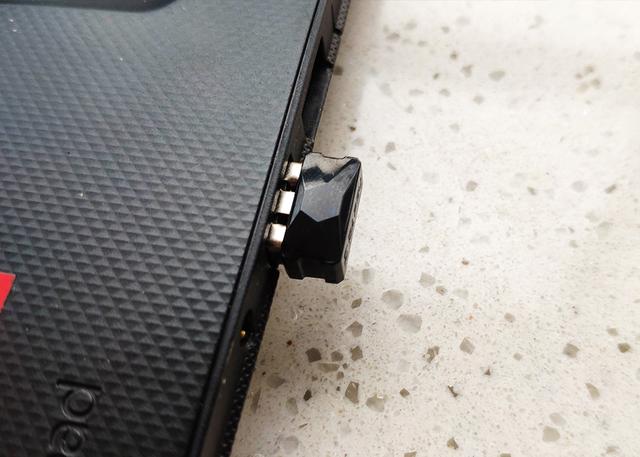 轻奢风尚，触感无限-达尔优UFO无线鼠标畅快自然的体验