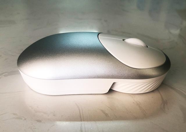 轻奢风尚，触感无限-达尔优UFO无线鼠标畅快自然的体验