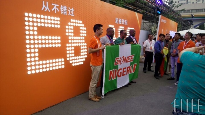 #我在M5&E8发布会现场#激情四溢的夜晚