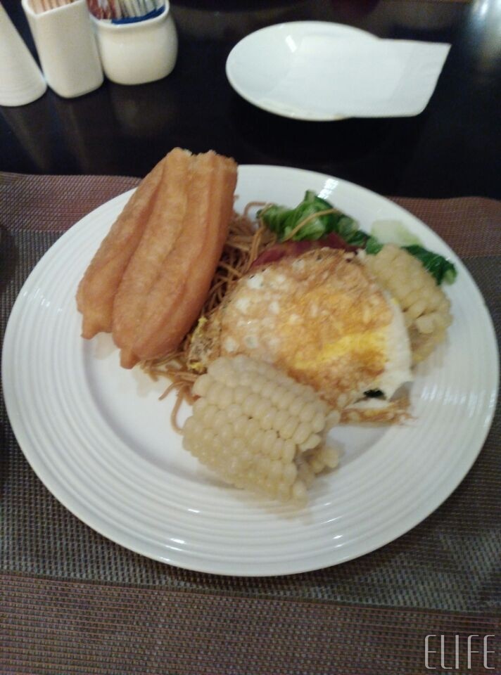 #我在M5&E8发布会现场#激情四溢的夜晚