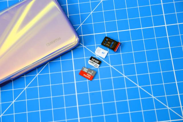 NM俱乐部添新丁，雷克沙跟华为原装卡对比