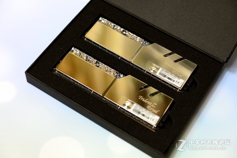 如皇冠上的钻石一般璀璨-----芝奇 皇家戟32GB DDR4-3200 内存套装评测