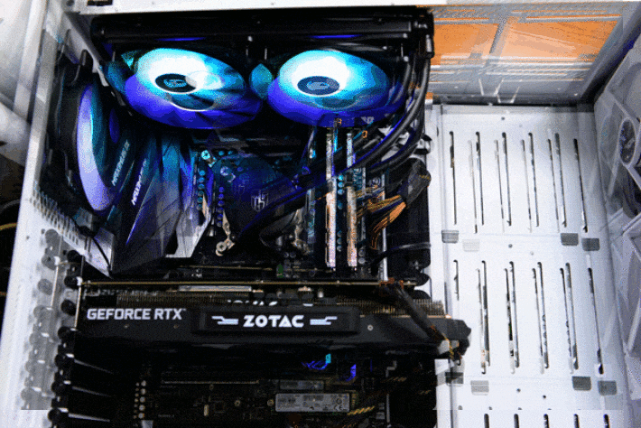 如皇冠上的钻石一般璀璨-----芝奇 皇家戟32GB DDR4-3200 内存套装评测