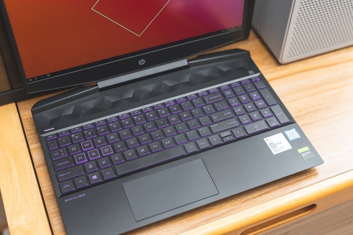 性价比的学生机 HP光影精灵5评测体验