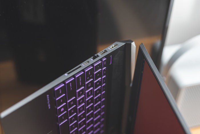 性价比的学生机 HP光影精灵5评测体验